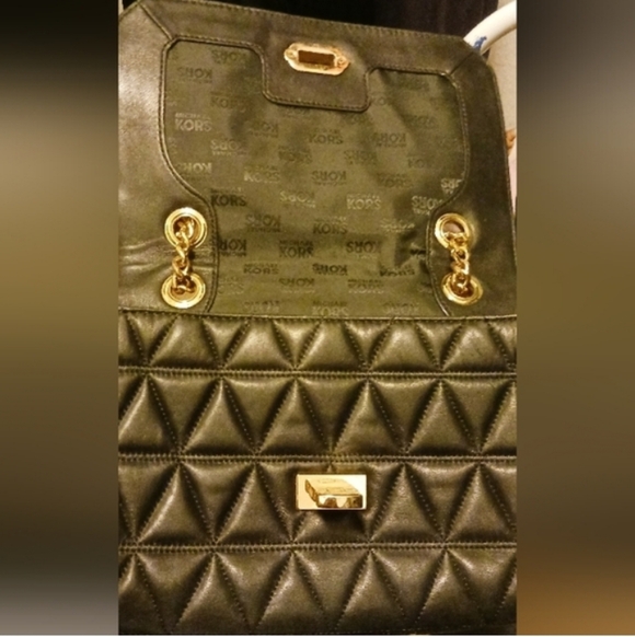 Michael Kors black Quilted  Leather SLOAN Purse - Picture 2 of 9